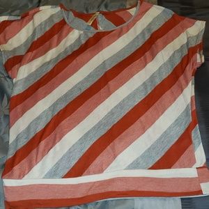 🎯4 for $20🎯Adorable striped blouse